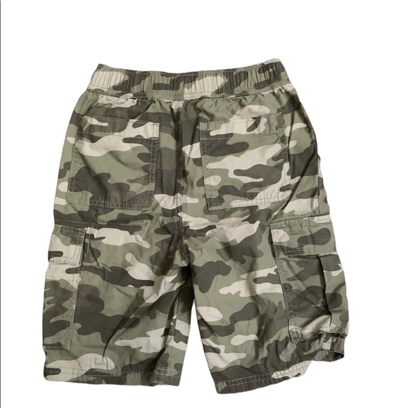 Boys Camo Children’s Place Cargo Dress Shorts - Picture 2 of 4